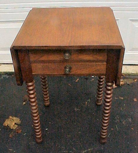 19th CENTURY ANTIQUE WALNUT SEWING STAND / 1870 VICTORIAN TABLE  