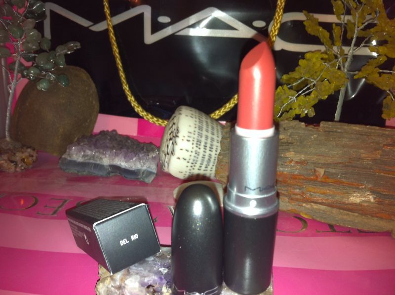 MAC Cosmetics lipstick  DEL RIO  new in box  